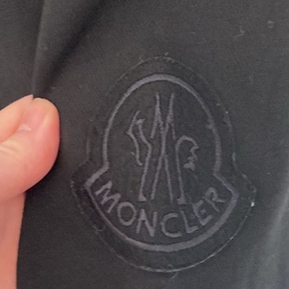 Moncler crystal lightweight oversized crystal-studded sweatshirt. Price firm.